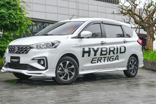 Nhiều mẫu xe ế ẩm, ngừng bán, Suzuki giảm giá đồng loạt xả hàng tồn