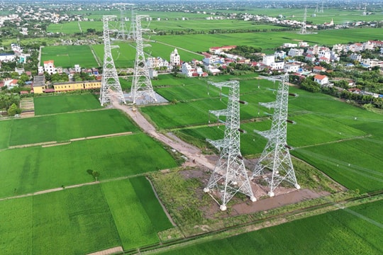 Đường dây 500kV mạch 3 được vận hành, miền Bắc còn nguy cơ thiếu điện?