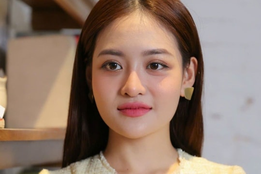 Diễn viên Thùy Anh bị cắt vai, đòi bồi thường 20 tỷ đồng