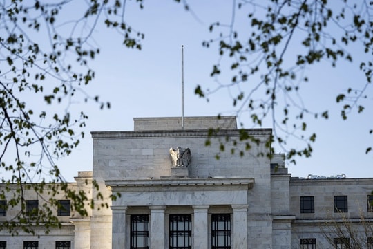 Khả năng Fed có thể hạ lãi suất sâu hơn dự báo của thị trường