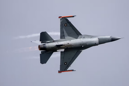 Vụ rơi chiến đấu cơ F-16 đầu tiên của Ukraine vẫn chìm trong bí ẩn