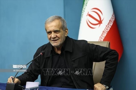 Tân Tổng thống Iran công bố các kế hoạch phát triển kinh tế