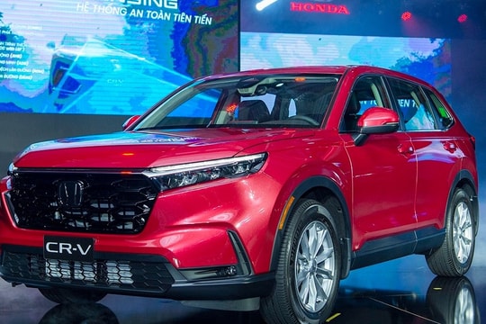 Giá xe vẫn giảm hàng chục triệu đồng dù Chính phủ giảm 50% phí trước bạ