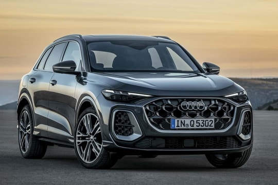 Audi Q5 2025 bản nâng cấp giá từ 57.800 USD