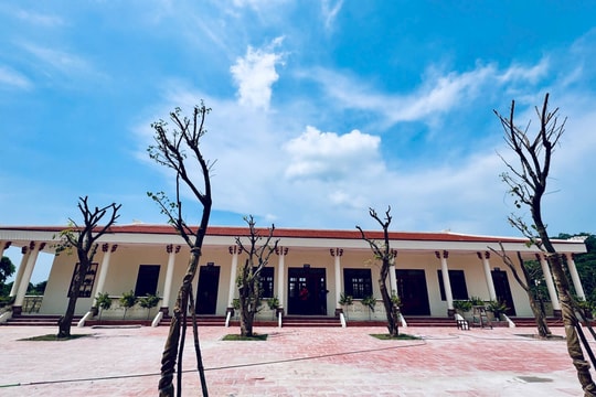Hoàn thiện nhà ăn 7 tỷ đồng phục vụ Lễ hội mùa thu Côn Sơn - Kiếp Bạc