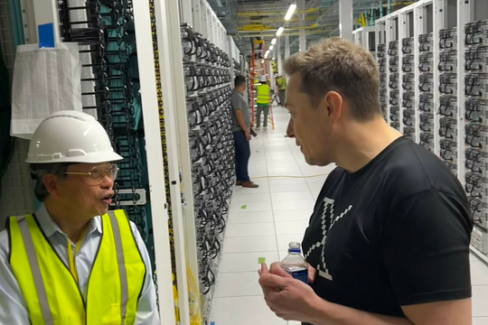 Elon Musk tạo siêu máy tính đào tạo AI lớn nhất trong 122 ngày