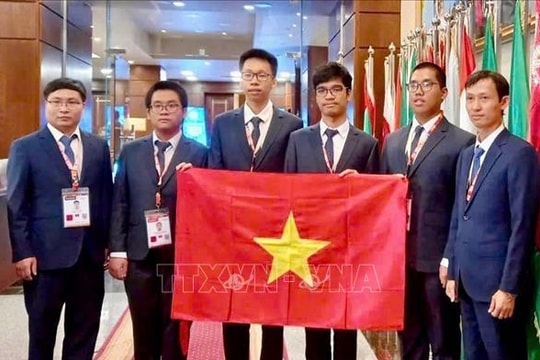 Việt Nam trong nhóm 4 nước đạt kết quả cao nhất tại Olympic tin học quốc tế 2024