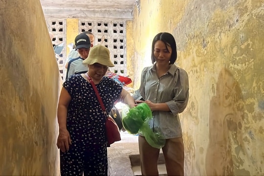 Vận động 132 hộ dân ở khu tập thể B2, B3 Bình Minh (TP Hải Dương) sơ tán ngay tối 6/9 để tránh bão số 3