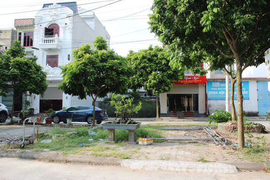 Lán tạm để xe ở khu dân cư Đống Mắm (Nam Sách) đã được tháo dỡ