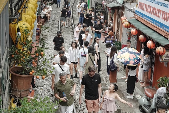 Hai điểm đến ở Việt Nam, càng cấm khách nước ngoài càng tìm tới