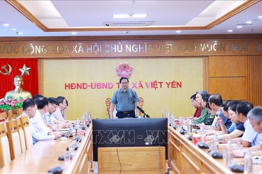 Thủ tướng Phạm Minh Chính chủ trì họp trực tuyến chỉ đạo ứng phó mưa lũ