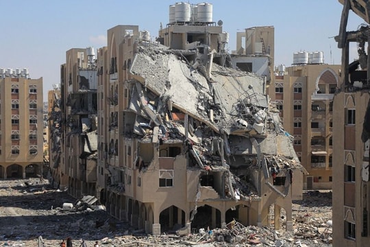 Hàng chục người thiệt mạng trong vụ tấn công khu vực nhân đạo ở Gaza