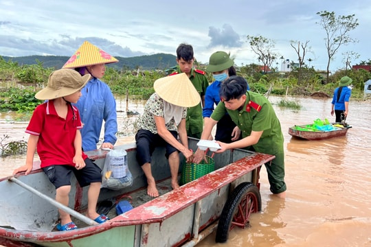 Thanh niên Hải Dương ứng phó thiên tai, biến đổi khí hậu