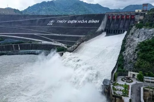 Tăng cường công tác vận hành, điều tiết hồ chứa thủy điện, bảo đảm an toàn hệ thống đê