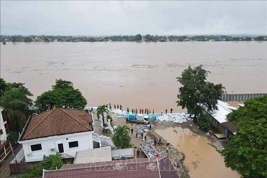 Ngập lụt tại Đông Bắc Thái Lan do mưa lớn và nước sông Mekong dâng cao