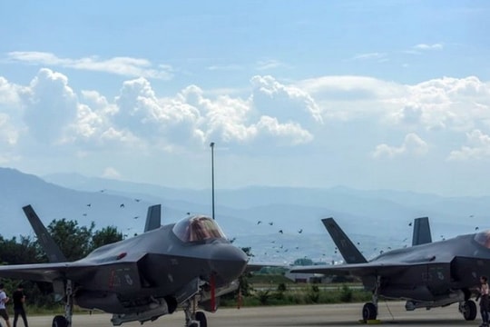 Mỹ chấp thuận bán 32 máy bay chiến đấu F-35 cho Romania