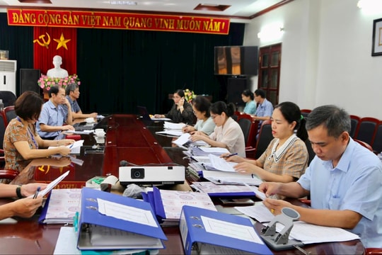 Ăn tranh thủ, ngủ khẩn trương để tham mưu ứng phó bão số 3 và mưa lũ