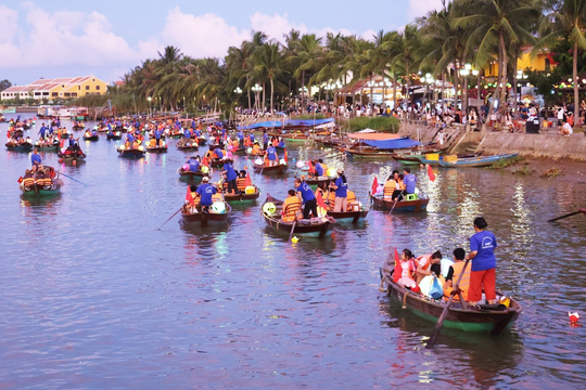 Gia đình văn hóa 3 năm liên tục ở Hội An được đón khách trải nghiệm sống phố cổ