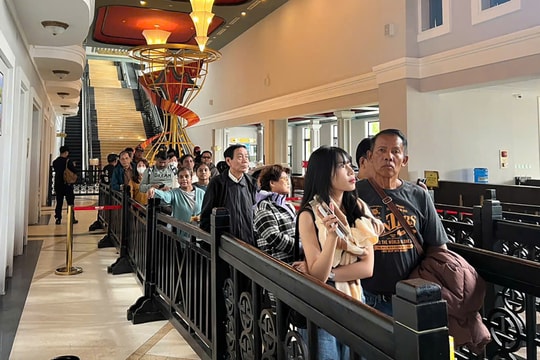 Nhiều điểm du lịch miền Bắc mở lại sau bão