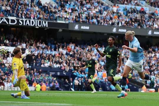 Haaland phá kỷ lục của Rooney tại Ngoại hạng Anh