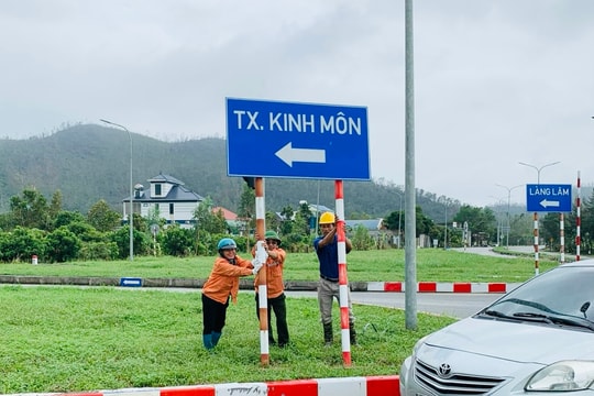 Hải Dương cơ bản hoàn thành sửa chữa hệ thống biển báo hiệu, an toàn giao thông trên 27 tuyến đường cấp tỉnh quản lý