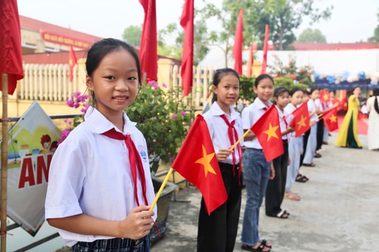 Các trường học được và không được vận động tài trợ những gì?