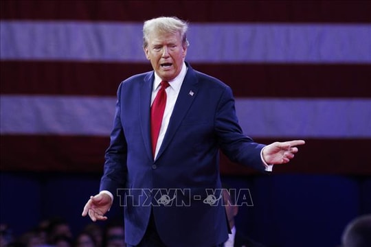 Ông Donald Trump tiếp tục chiến dịch vận động tranh cử sau khi bị ám sát hụt