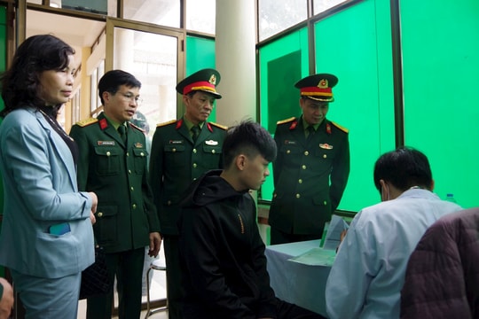 Khám tuyển nghĩa vụ quân sự: Thêm chụp X-quang, siêu âm ổ bụng, điện tim, xét nghiệm viêm gan B