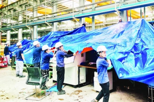 6 nhóm nhiệm vụ, giải pháp trọng tâm khắc phục hậu quả bão số 3, đẩy mạnh khôi phục sản xuất, kinh doanh