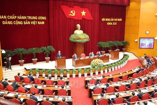 Ngày làm việc thứ nhất của Hội nghị Trung ương 10 (khóa XIII)