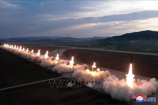 JCS: Triều Tiên phóng nhiều tên lửa đạn đạo tầm ngắn