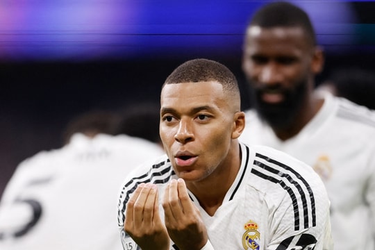 Mbappe và Endrick lập công, Real Madrid thắng nghẹt thở Stuttgart