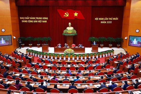 Ngày làm việc thứ hai của Hội nghị Trung ương 10 khóa XIII