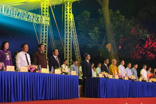 Tưởng niệm 724 năm ngày mất của Anh hùng dân tộc Trần Hưng Đạo và khai hội mùa thu Côn Sơn - Kiếp Bạc