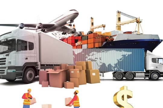 First 8 months: Total import-export turnover up 16.7%