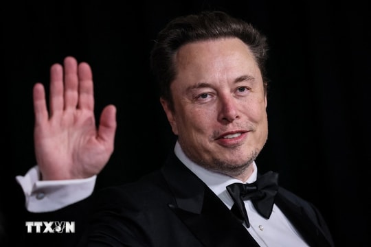 Ông chủ Tesla có thể trở thành tỷ phú nghìn tỷ USD đầu tiên vào năm 2027
