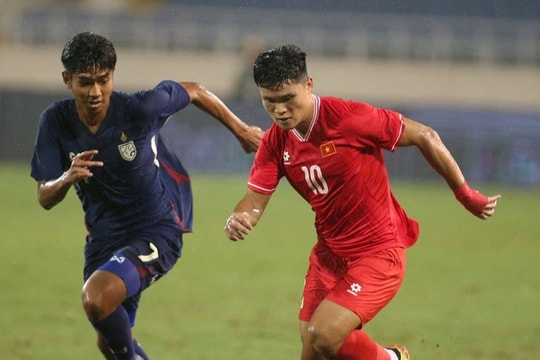Đội tuyển Việt Nam nhận tin buồn từ FIFA