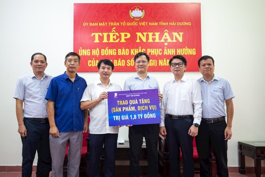 VNPT Hải Dương hỗ trợ gần 400 điện thoại 4G và nhiều thiết bị cho người dân bị ảnh hưởng bởi mưa lũ