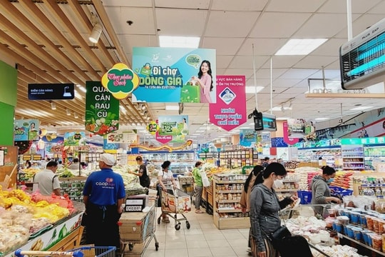 Vietnam looks for ways to spark domestic consumer demand