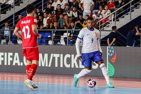 Pháp, Iran bị tố "không muốn thắng" để gặp Thái Lan ở Futsal World Cup