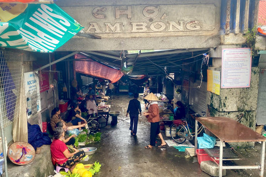 Chợ Trạm Bóng (cũ) ở Gia Lộc xuống cấp nghiêm trọng