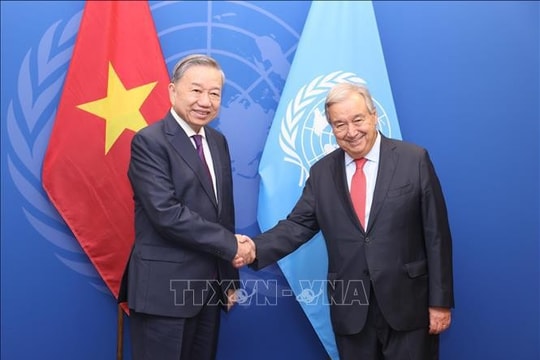 Top leader meets with international organisations’ heads