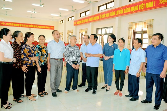 Ngày 30/9, Đoàn Đại biểu Quốc hội tỉnh Hải Dương tiếp xúc cử tri các huyện Kim Thành, Bình Giang
