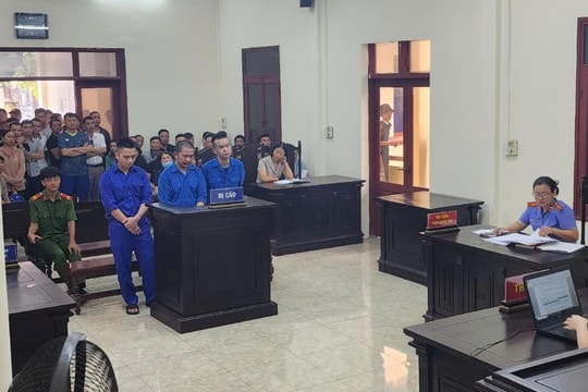 Tổ chức hít ma túy trên ô tô, 1 thanh niên ở Thanh Hà lĩnh 8 năm tù