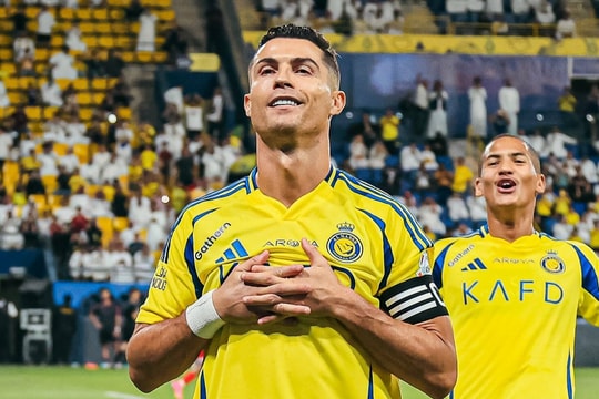 Ronaldo ghi bàn, Al Nassr thắng Al Wehda 2-0