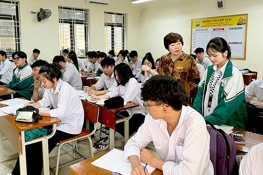Yên Bái dự chi 48 tỷ đồng miễn học phí năm học 2024-2025
