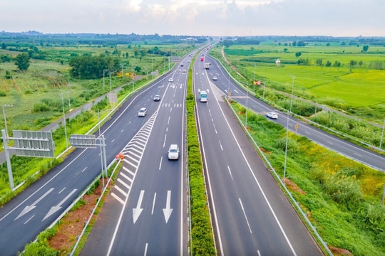 Dự kiến tháng 5/2025 thu phí cao tốc do Nhà nước đầu tư