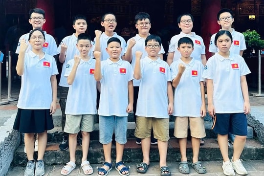 9 học sinh Việt Nam giành huy chương vàng Olympic toán và khoa học quốc tế
