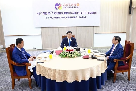 Vietnamese, Lao, Cambodian PMs seek measures to promote ties