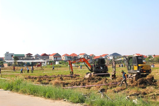 Nam Sách hoàn thành cưỡng chế thu hồi gần 2.900 m2 đất lúa thực hiện dự án điểm dân cư ở xã Nam Trung